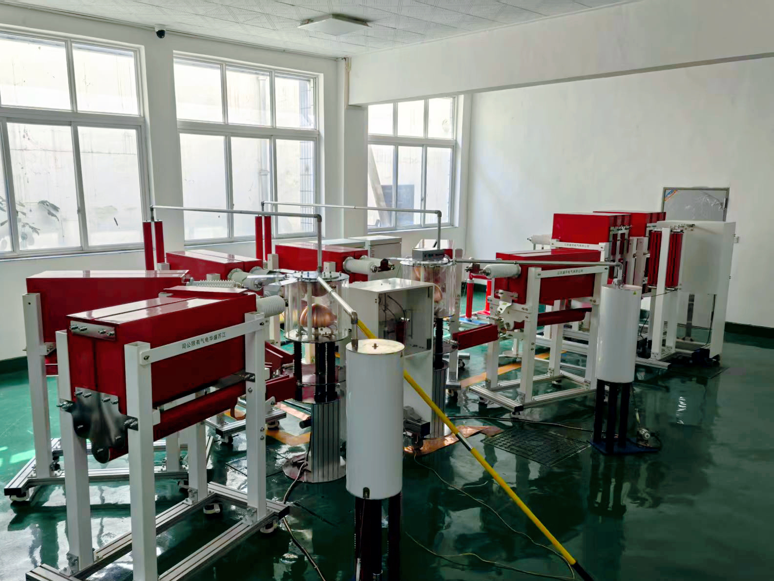 Impulse Current Generator